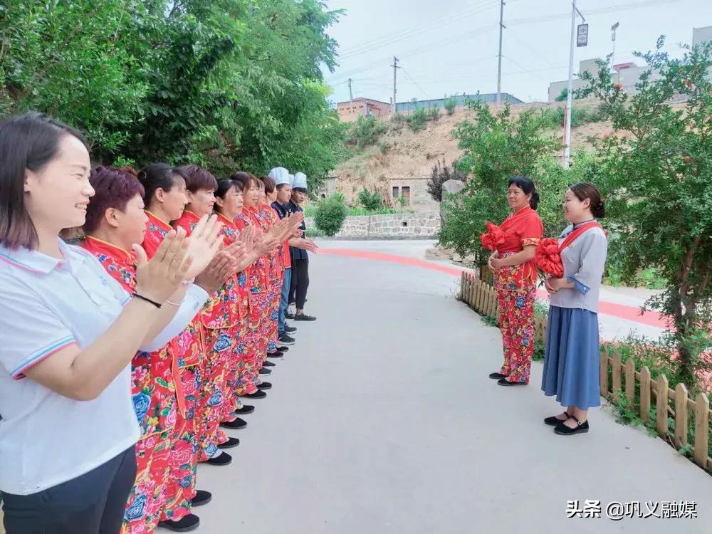 巩义新员工餐美食团队招募启事，探寻美食背后的团队力量